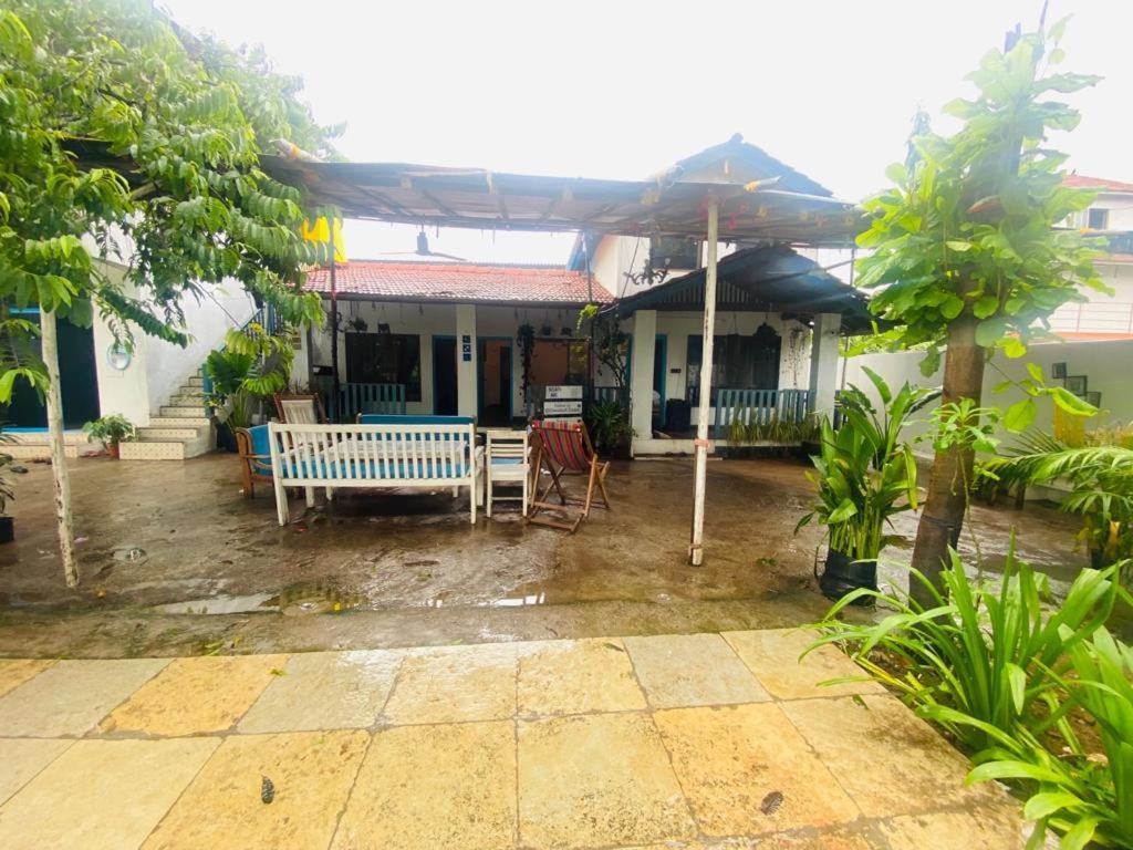 Coconut Casa Villa Alibag Exterior photo